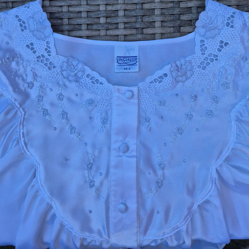 Camisola de noite longa em cetim e renda T. 40 Linclalor – photo 7